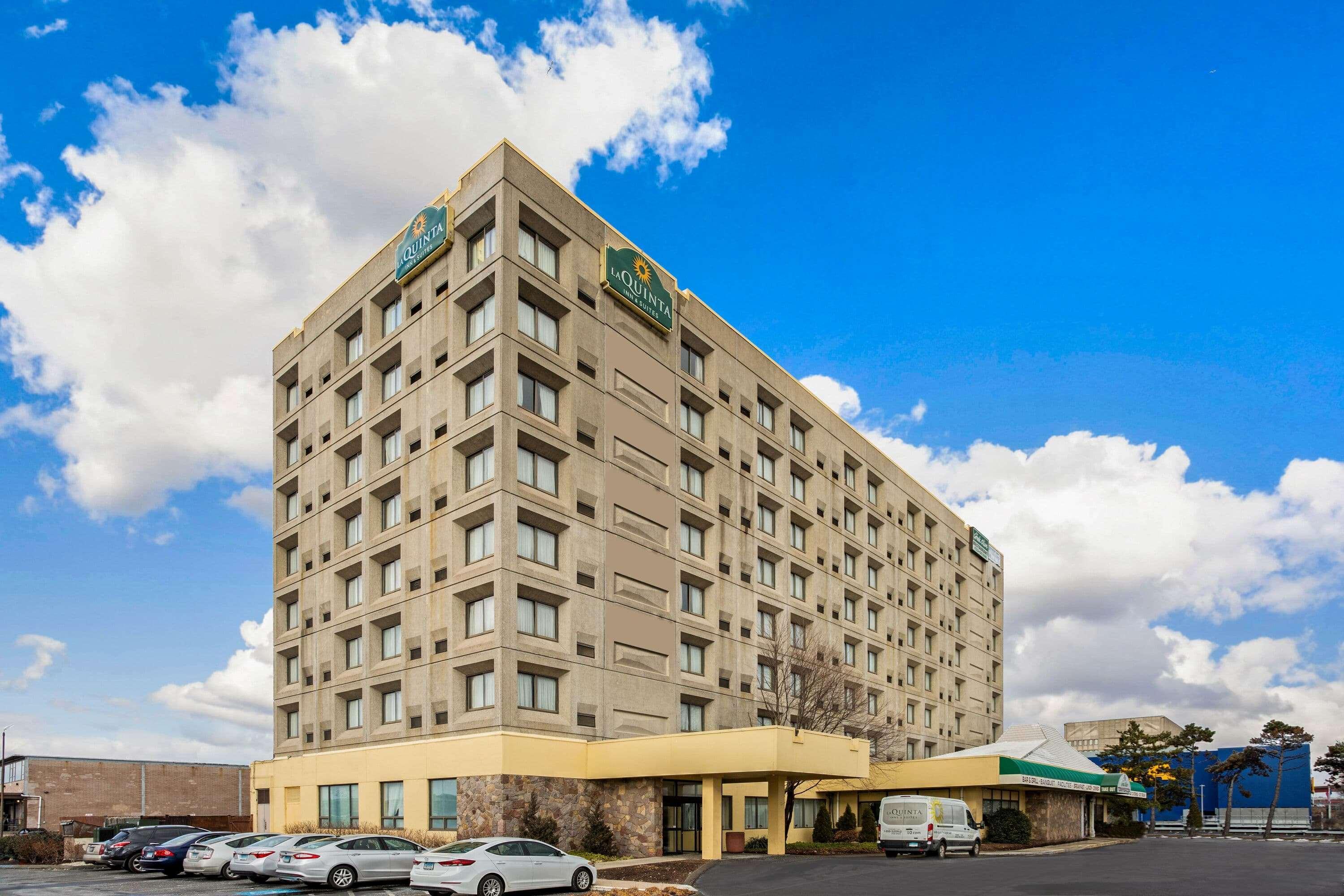 La Quinta By Wyndham New Haven Hotel Exterior foto