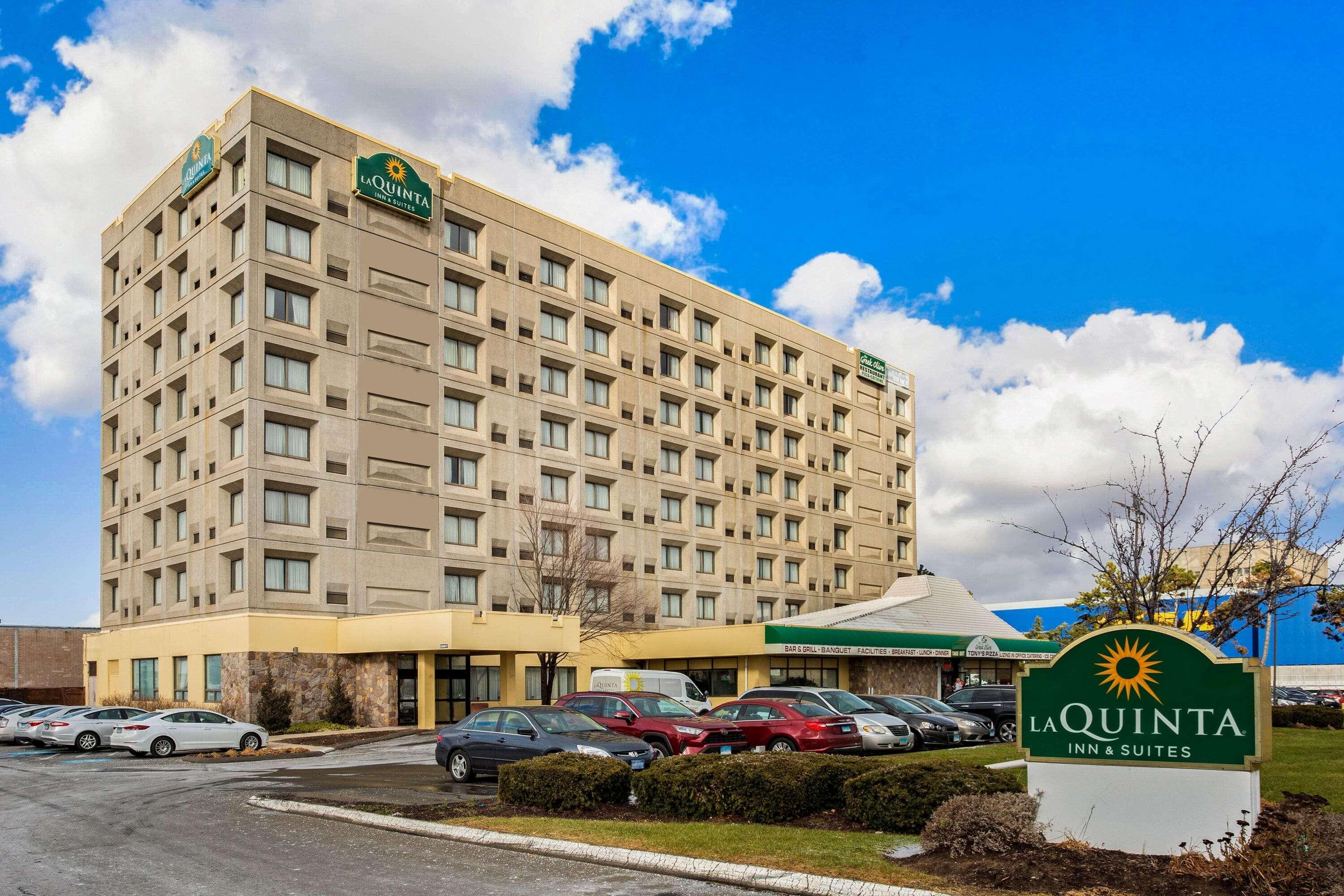 La Quinta By Wyndham New Haven Hotel Exterior foto